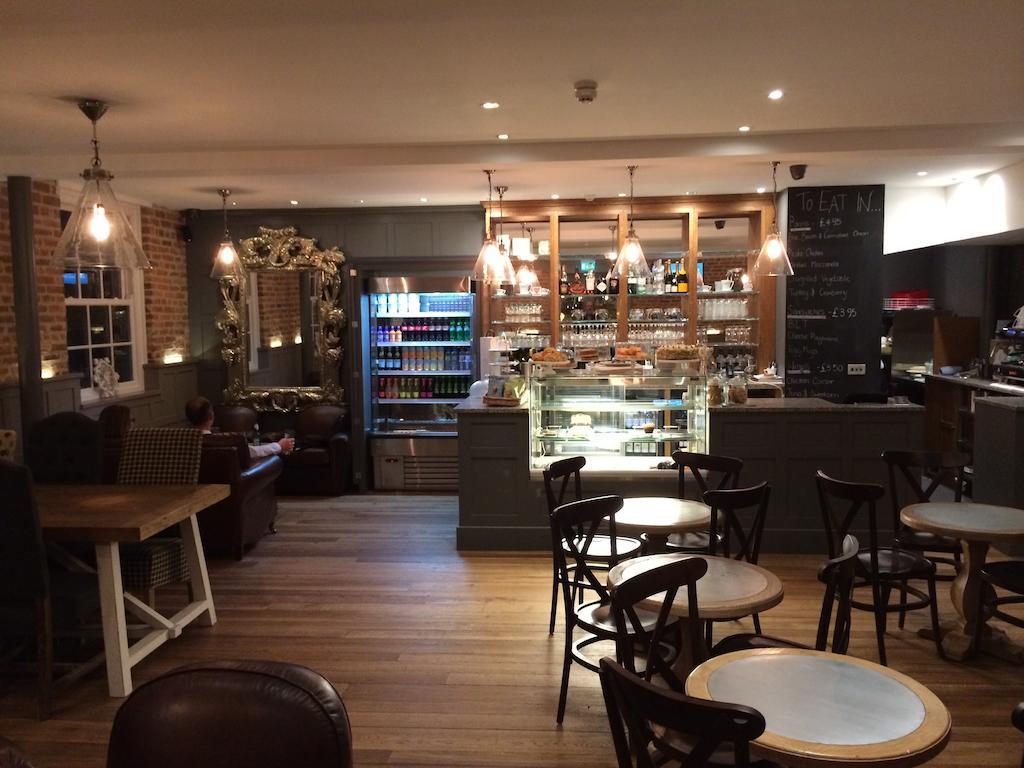 The Rest Hotell Lincoln Eksteriør bilde