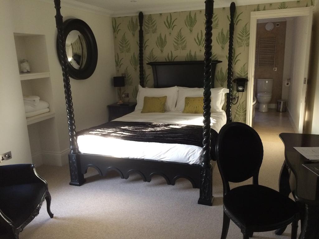 The Rest Hotell Lincoln Eksteriør bilde